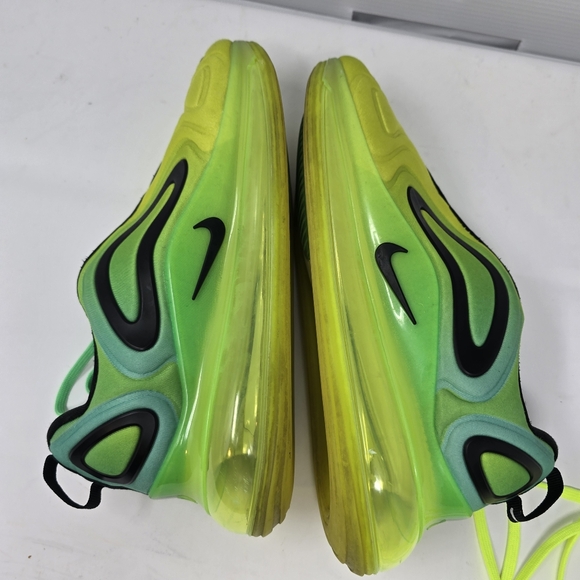 NIKE Air Max 720 Volt Green Men\'s Size 7 Volt Glow Black Sneakers‎ AO2924-701. main image 5